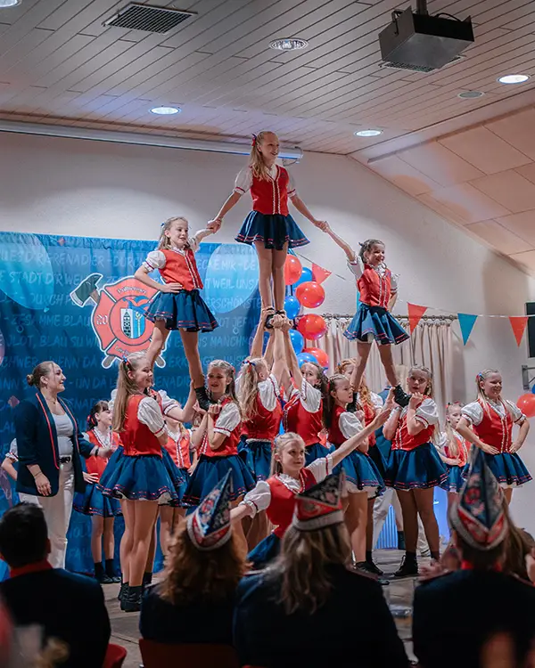 Karnevalsgesellschaf Pulheimer Loeschgrenadiere Slider Buchung Jugendabteilung 2