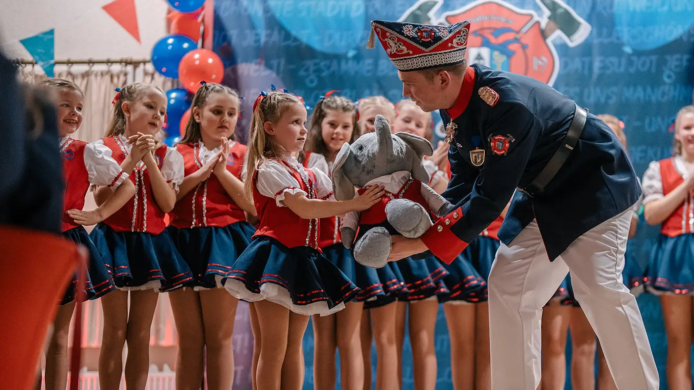 Karnevalsgesellschaf Pulheimer Loeschgrenadiere Slider Jugendabteilung 7